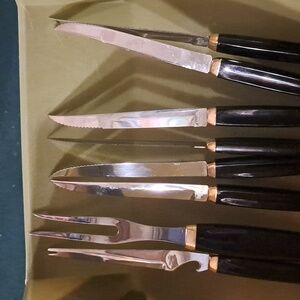 Imperial Stainless 6 steak knives plus 2 serving pieces USA black handle  gold
